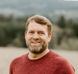 Jeshe Burch, Growth Lead