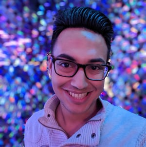 Michael Loch headshot